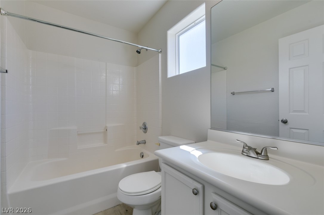 8021 Copperhead Creek Street Las Vegas NV 89143