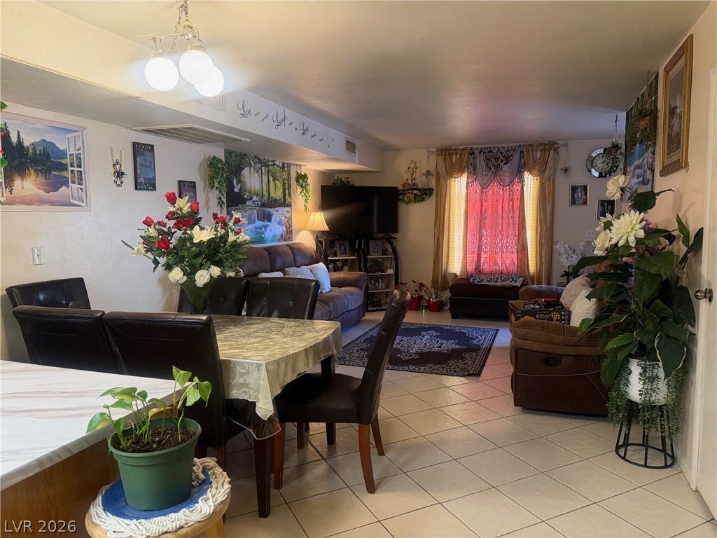 6033 Vegas Drive Las Vegas NV 89108