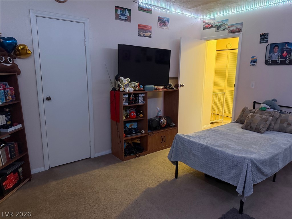 6033 Vegas Drive Las Vegas NV 89108