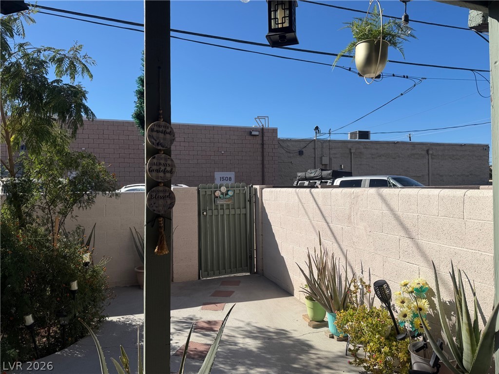 6033 Vegas Drive Las Vegas NV 89108