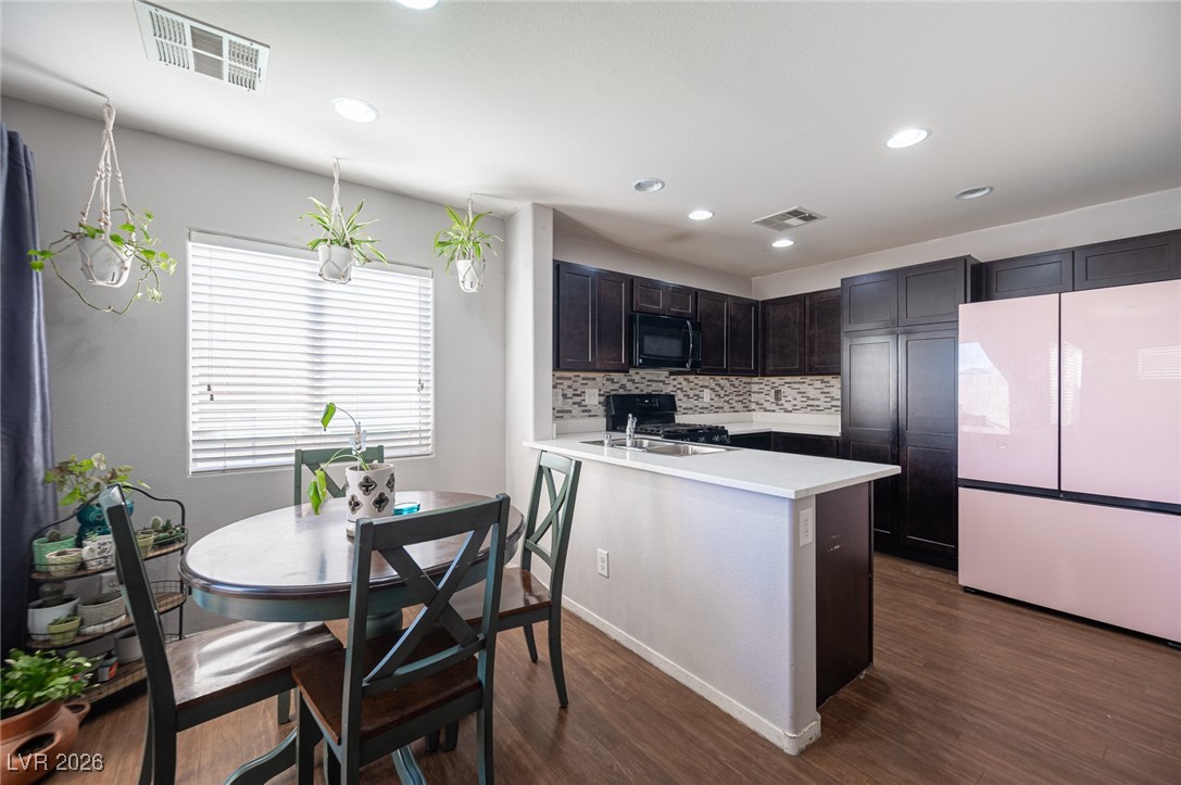 4829 Valmark Drive Las Vegas NV 89115