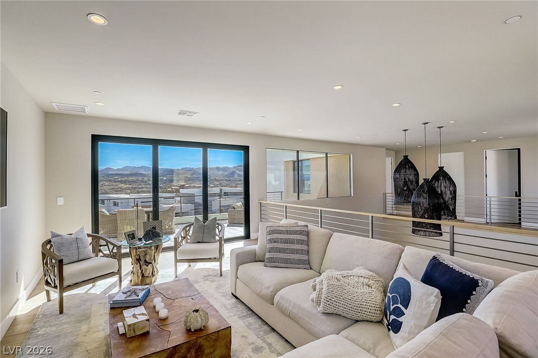 12 Highland Cove Lane Henderson NV 89011
