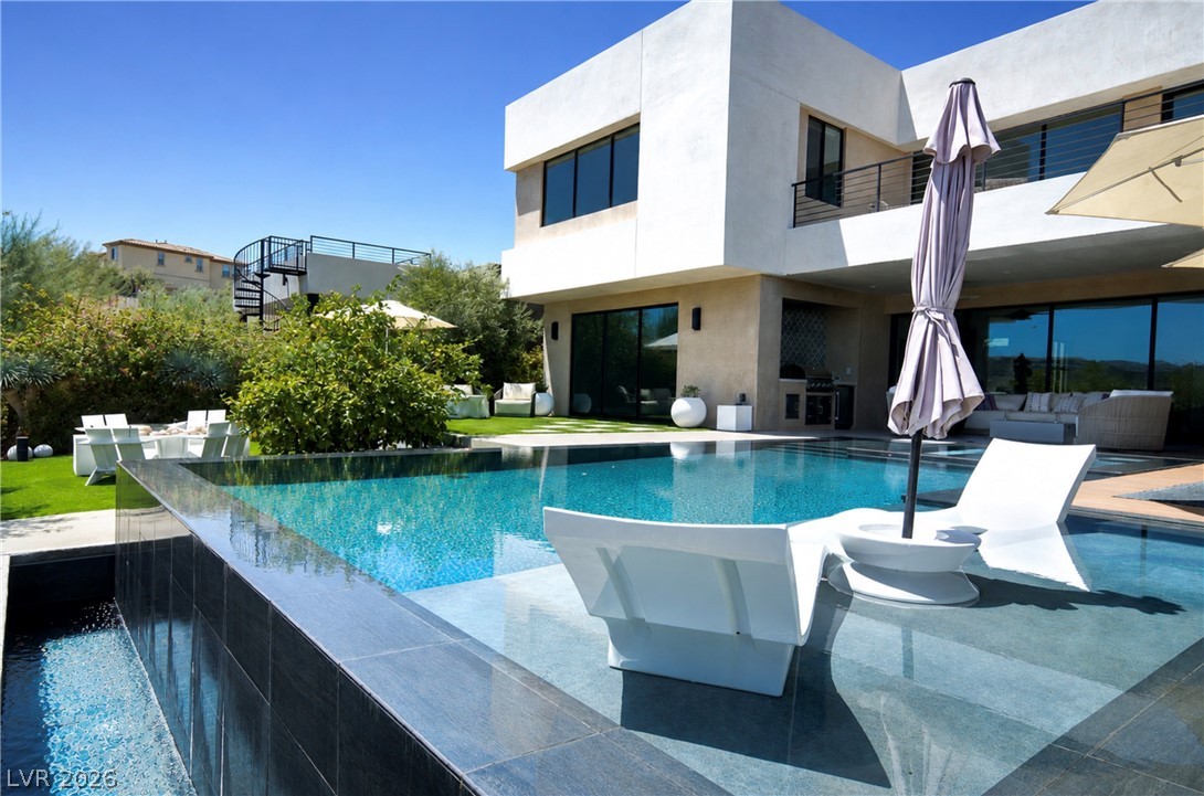 12 Highland Cove Lane Henderson NV 89011