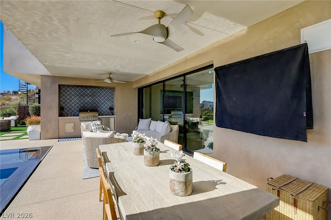 12 Highland Cove Lane Henderson NV 89011