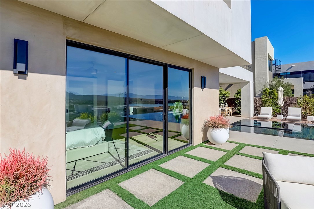12 Highland Cove Lane Henderson NV 89011