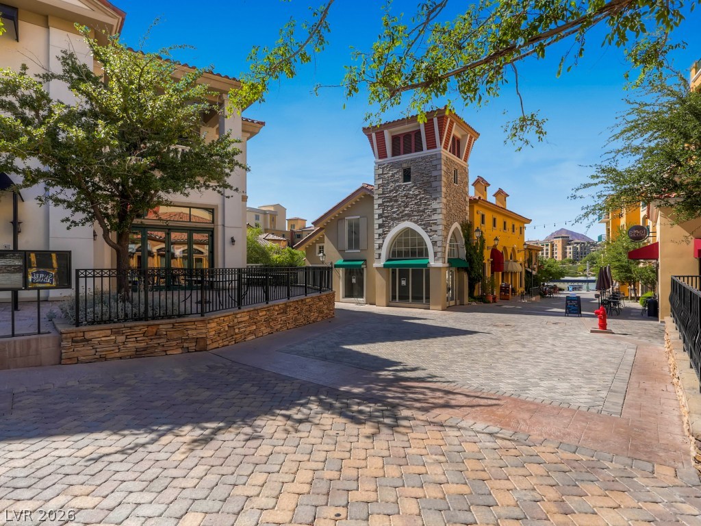 12 Highland Cove Lane Henderson NV 89011