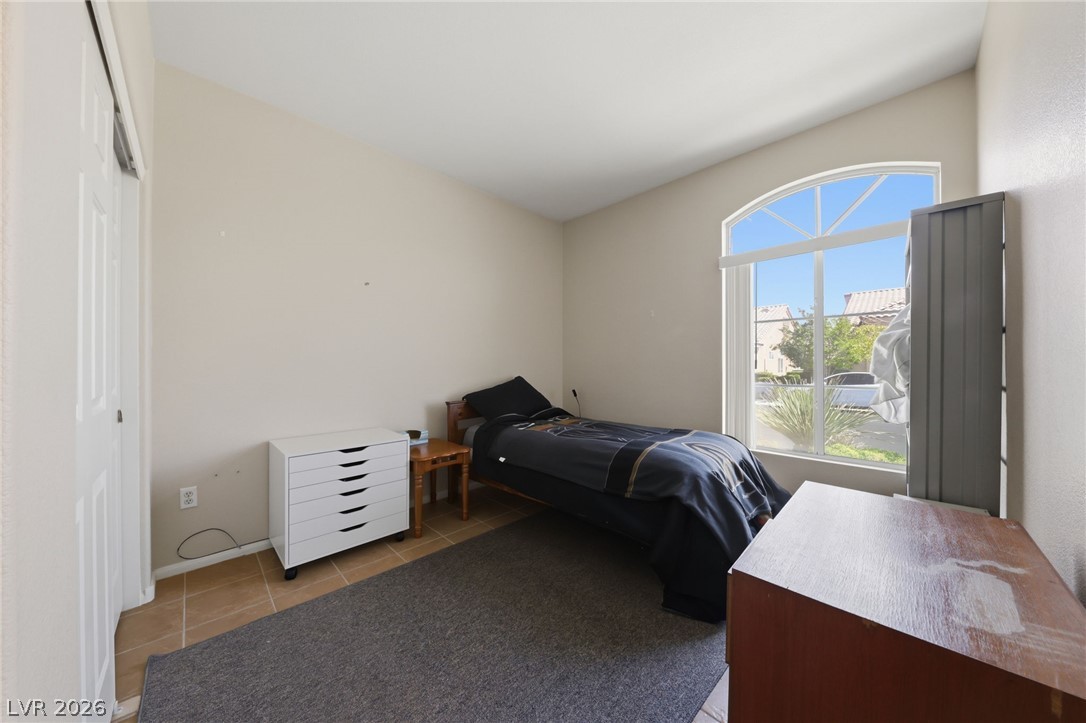 9642 Midnight Sun Avenue Las Vegas NV 89147