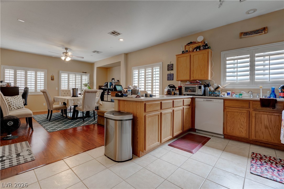 3802 Nestled Oak Avenue North Las Vegas NV 89031