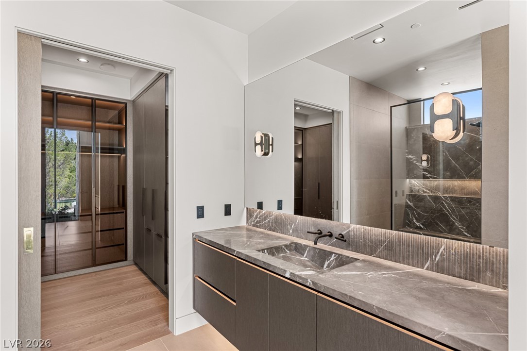 24 Pebble Hills Court Las Vegas NV 89141