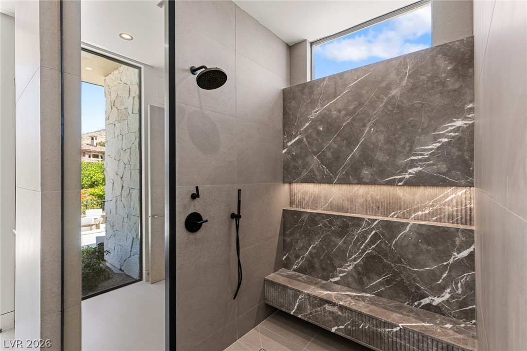 24 Pebble Hills Court Las Vegas NV 89141