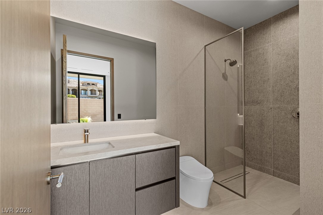 24 Pebble Hills Court Las Vegas NV 89141