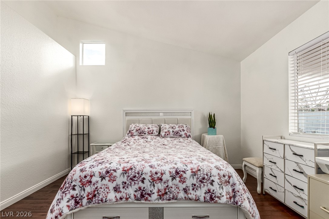 5931 Whalers Drift Street North Las Vegas NV 89031