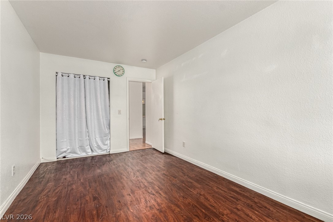 5931 Whalers Drift Street North Las Vegas NV 89031
