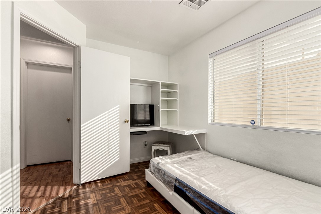 5931 Whalers Drift Street North Las Vegas NV 89031
