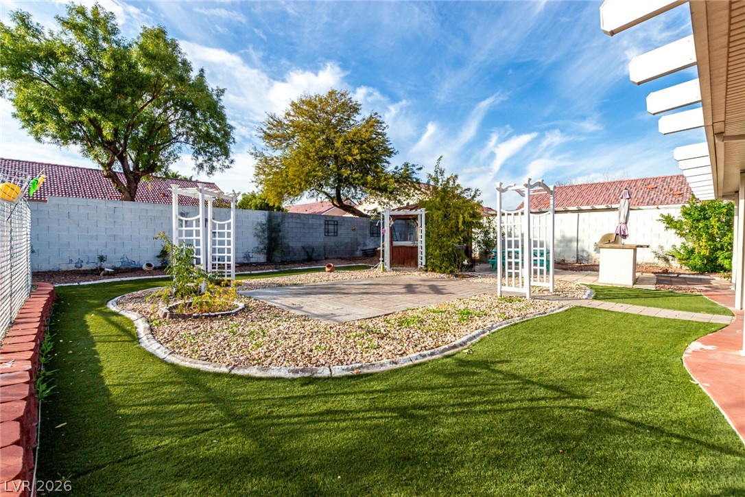 5931 Whalers Drift Street North Las Vegas NV 89031