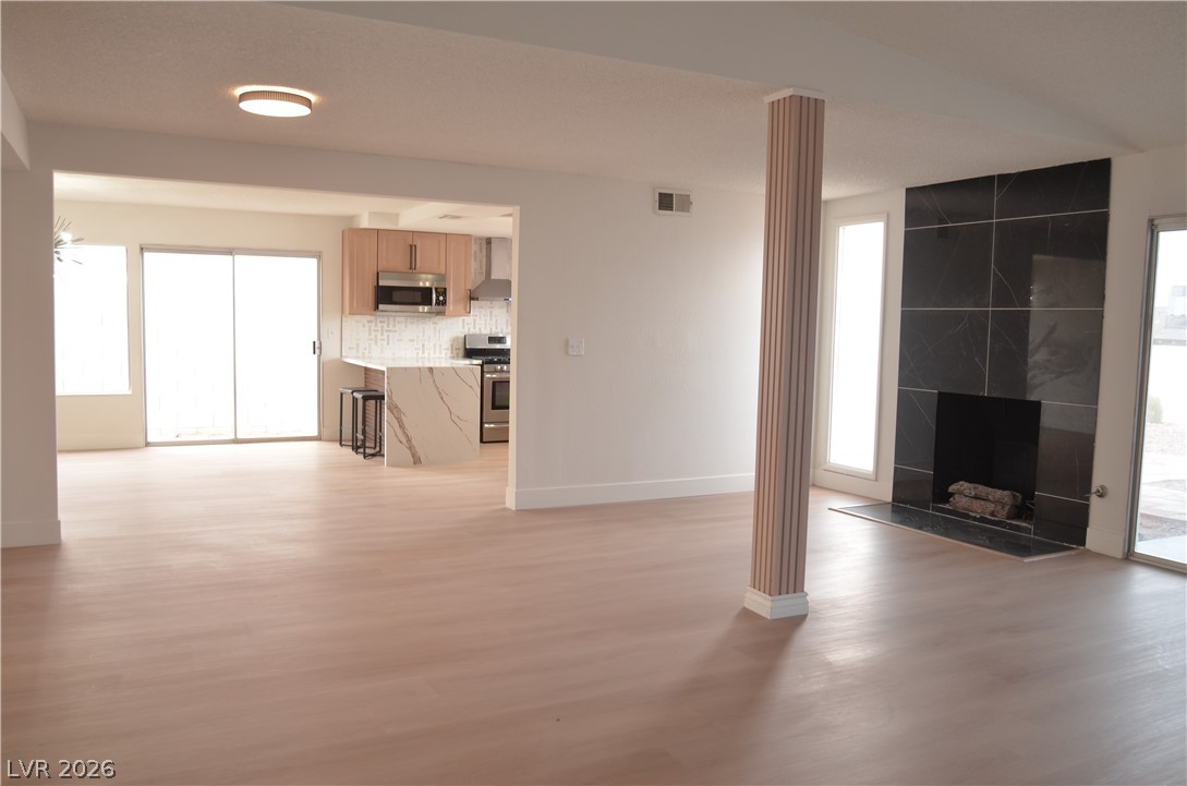 5028 Meadow Grove Court Las Vegas NV 89120