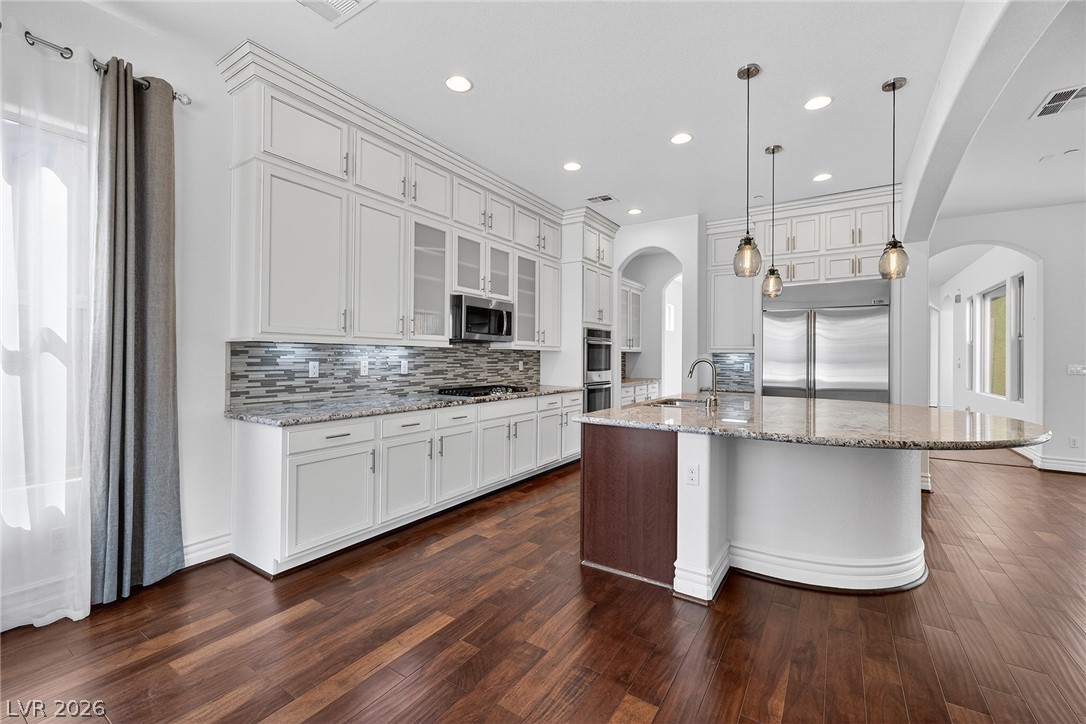 72 Rezzonico Drive Henderson NV 89011