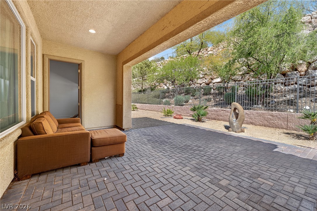 72 Rezzonico Drive Henderson NV 89011