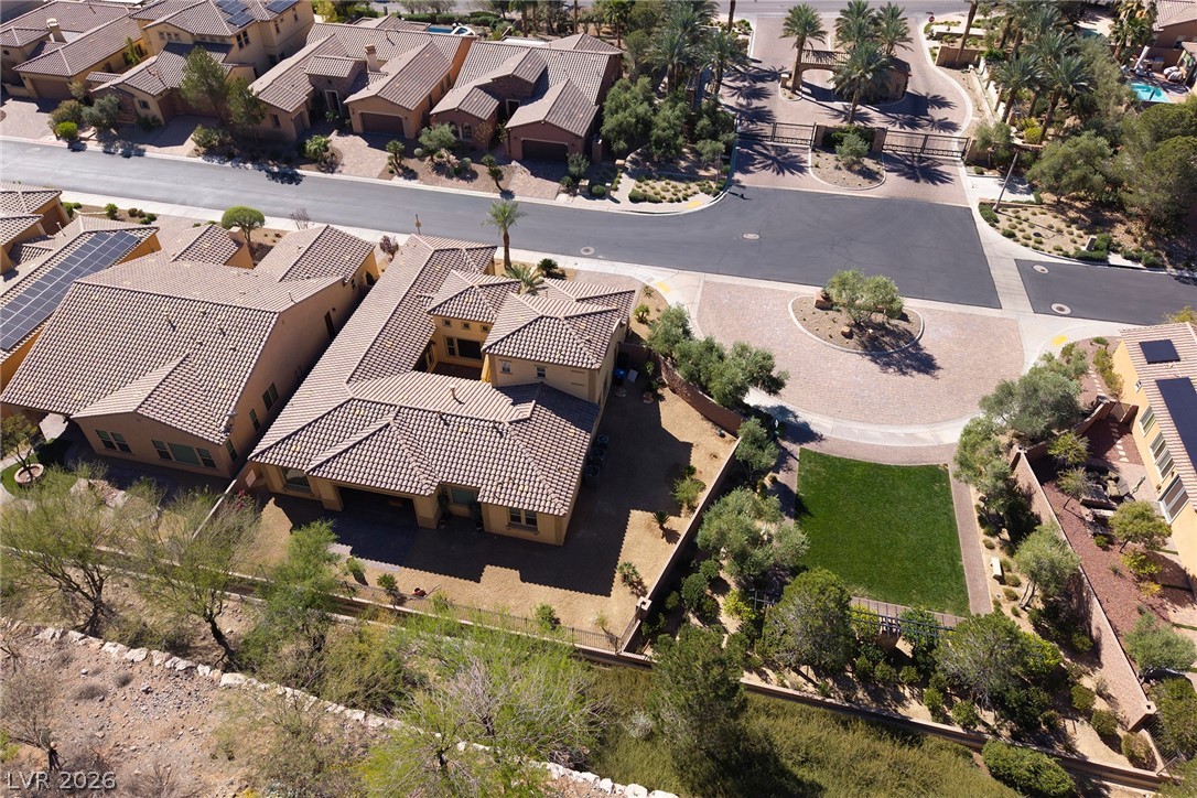 72 Rezzonico Drive Henderson NV 89011