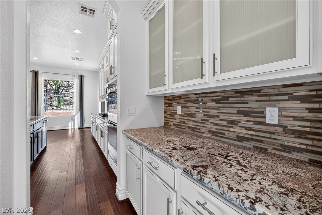 72 Rezzonico Drive Henderson NV 89011