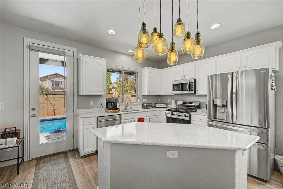 10536 Laurelwood Lake Avenue Las Vegas NV 89166