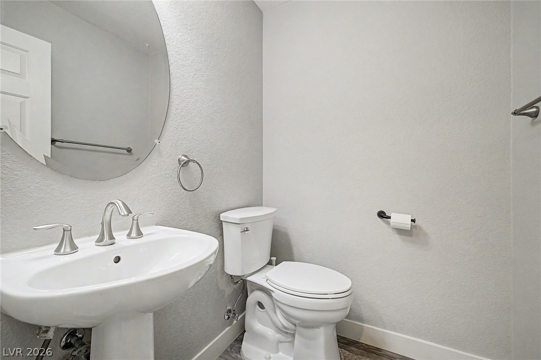 10536 Laurelwood Lake Avenue Las Vegas NV 89166