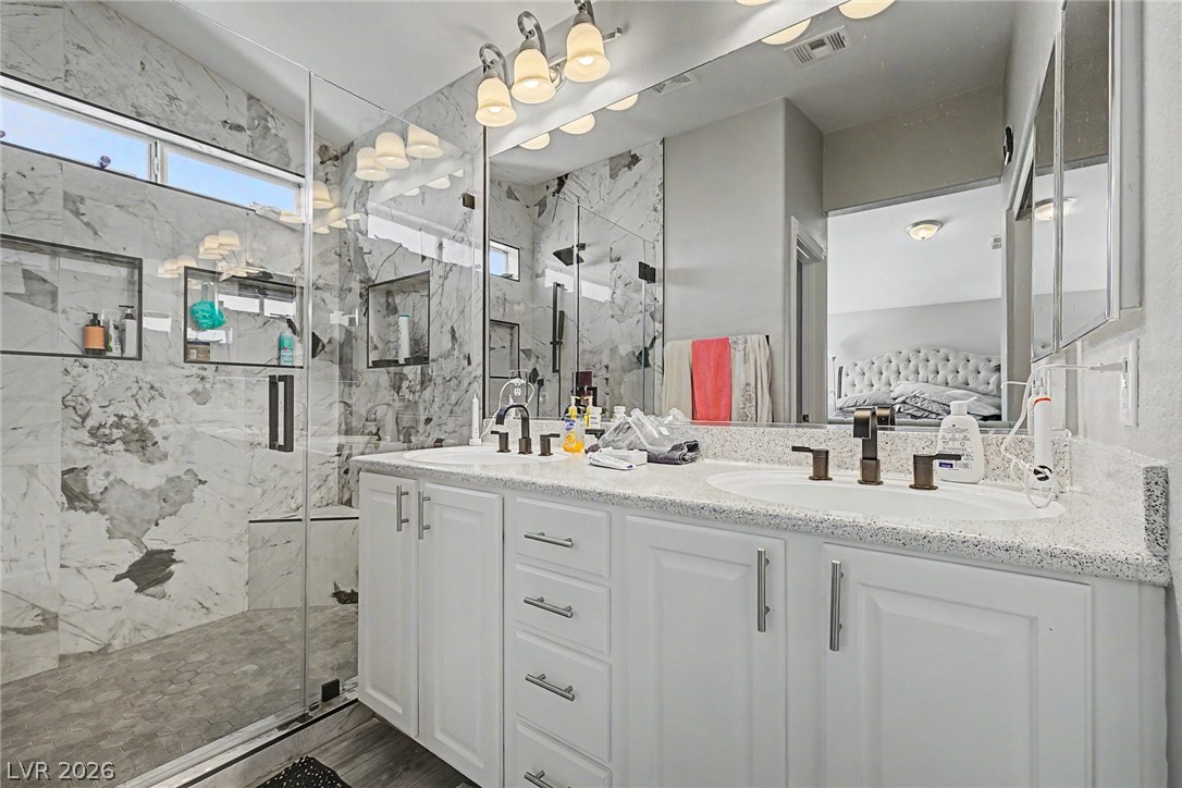 10536 Laurelwood Lake Avenue Las Vegas NV 89166