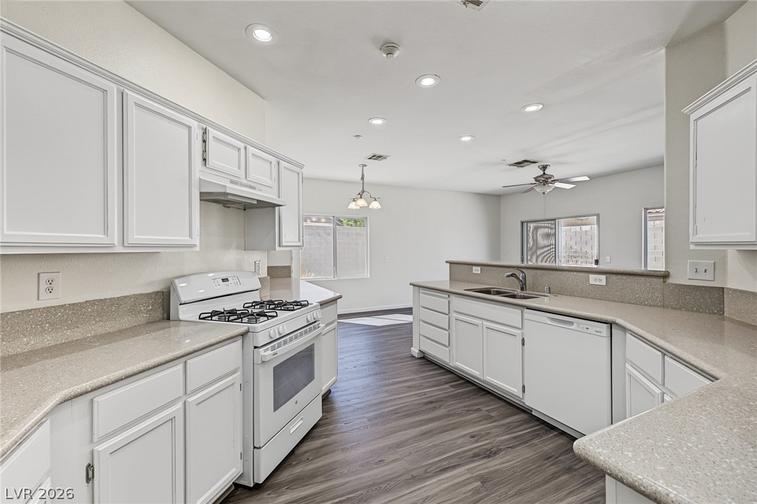 321 John Henry Drive Henderson NV 89014