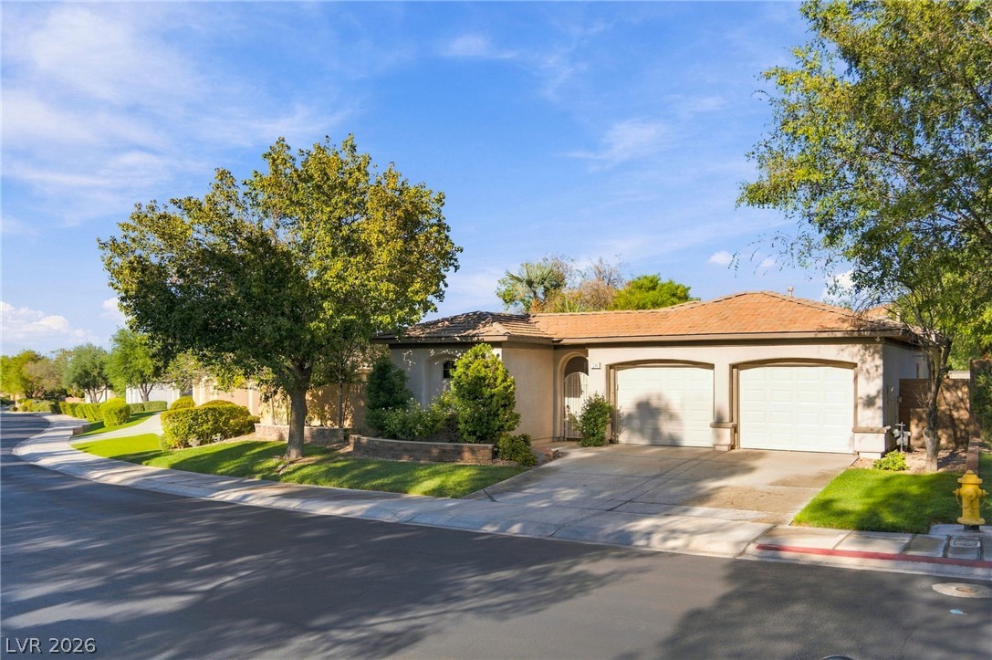 26 Fountainhead Circle Henderson NV 89052