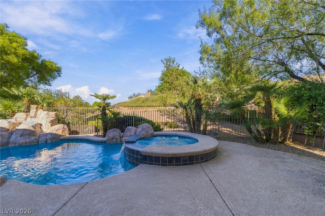 26 Fountainhead Circle Henderson NV 89052