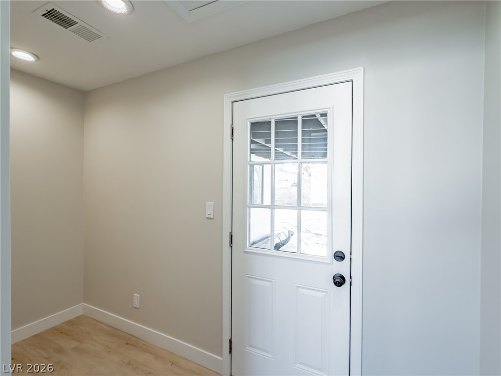 621 Berry Circle Las Vegas NV 89107