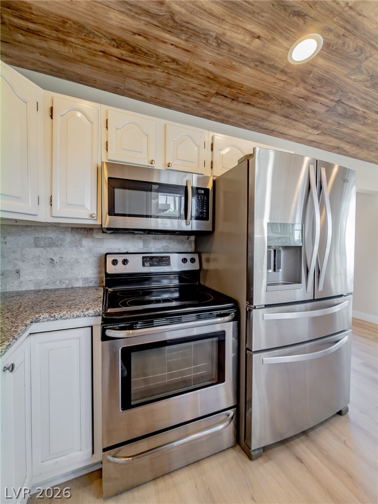 621 Berry Circle Las Vegas NV 89107