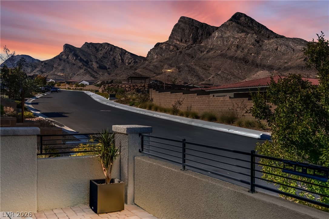 11617 Falcon Gorge Avenue Las Vegas NV 89138