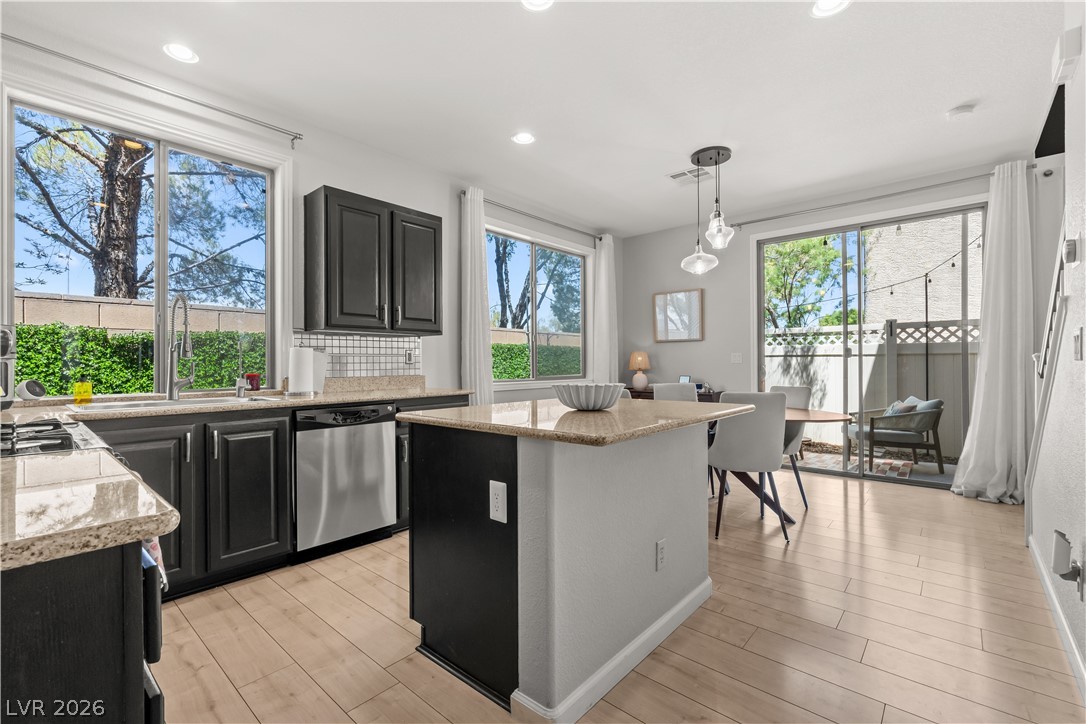 7648 Belhurst Avenue Las Vegas NV 89113