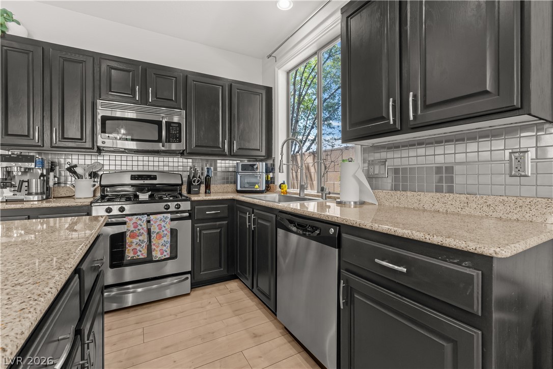 7648 Belhurst Avenue Las Vegas NV 89113