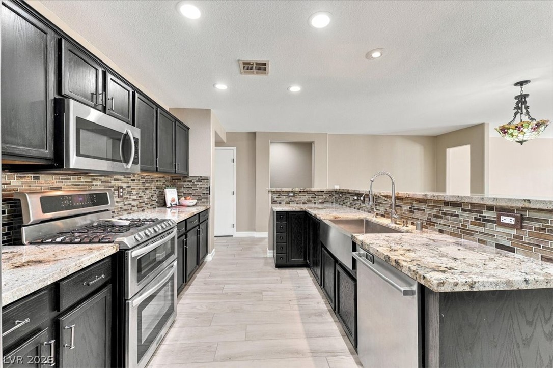 8913 Pine Mission Avenue Las Vegas NV 89143