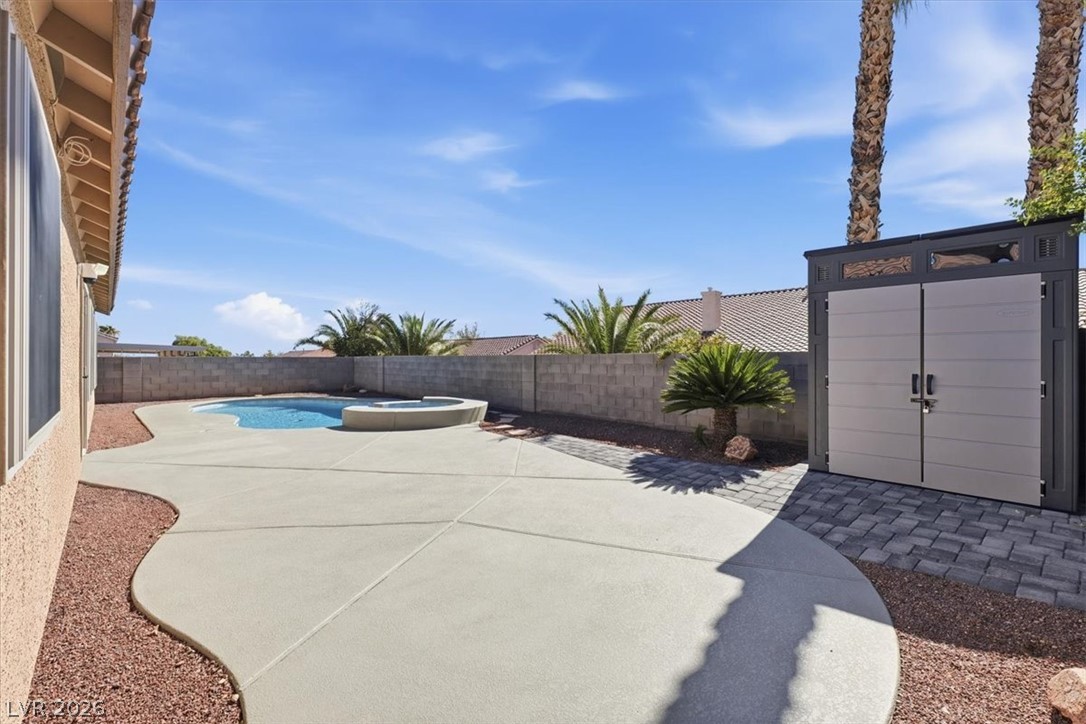 8913 Pine Mission Avenue Las Vegas NV 89143
