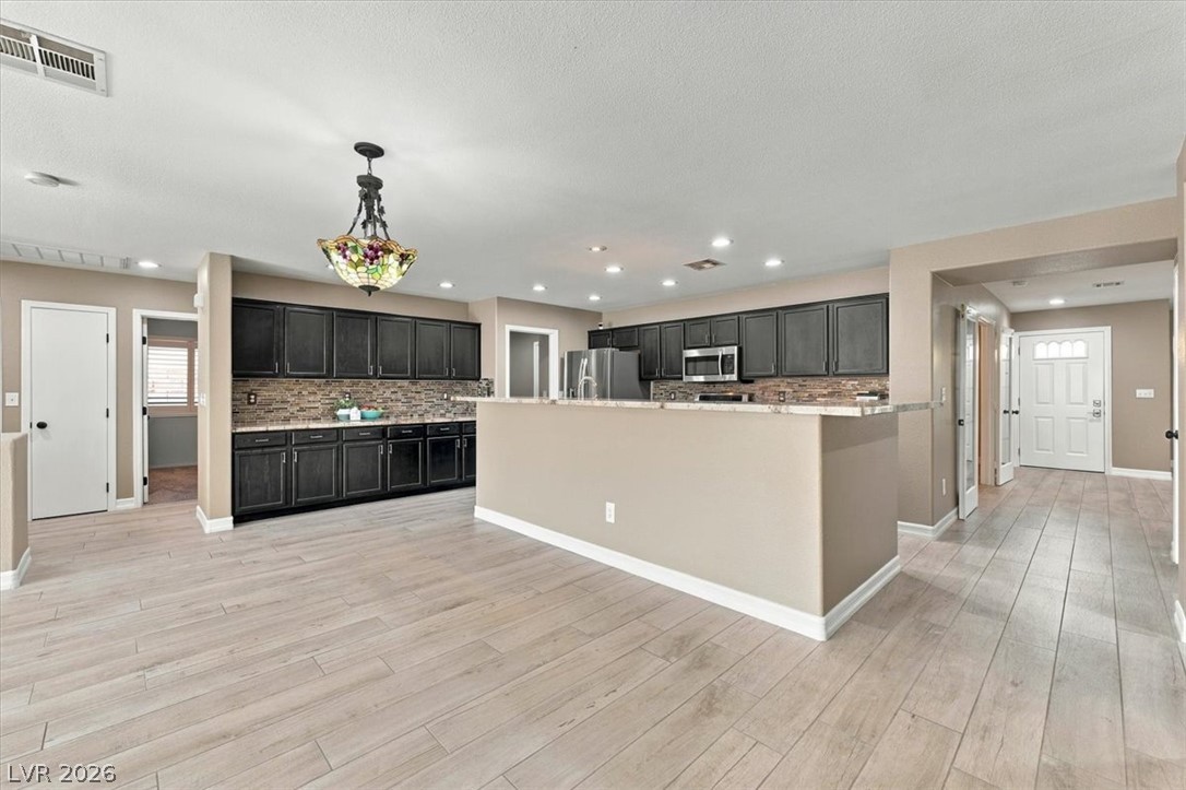 8913 Pine Mission Avenue Las Vegas NV 89143