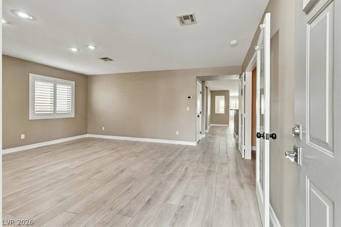 8913 Pine Mission Avenue Las Vegas NV 89143