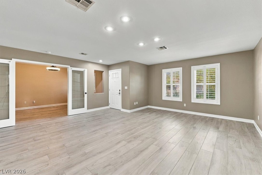 8913 Pine Mission Avenue Las Vegas NV 89143