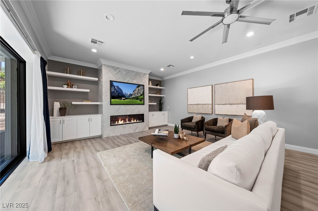 29 Soaring Bird Court Las Vegas NV 89135