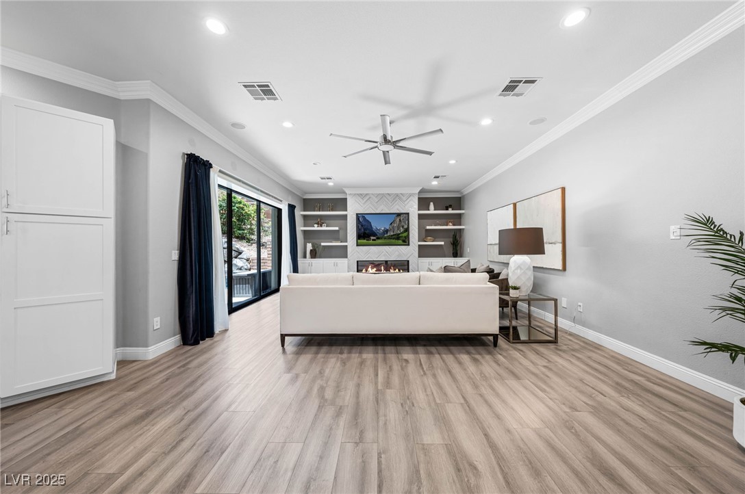 29 Soaring Bird Court Las Vegas NV 89135