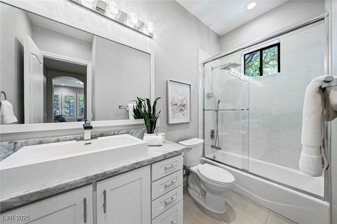 29 Soaring Bird Court Las Vegas NV 89135