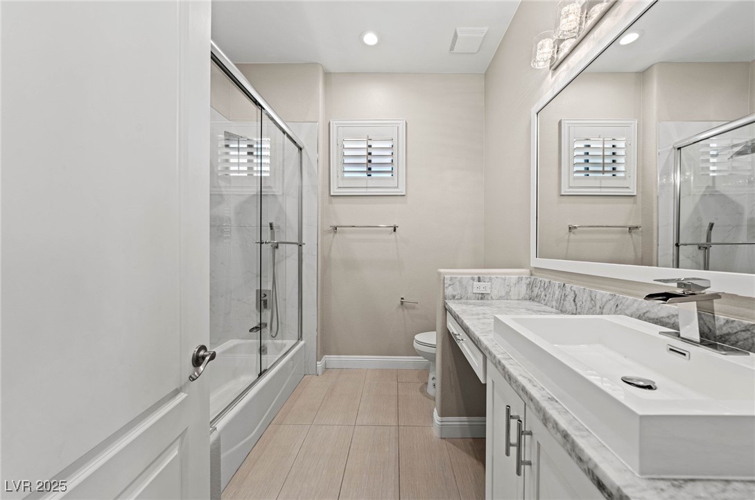 29 Soaring Bird Court Las Vegas NV 89135