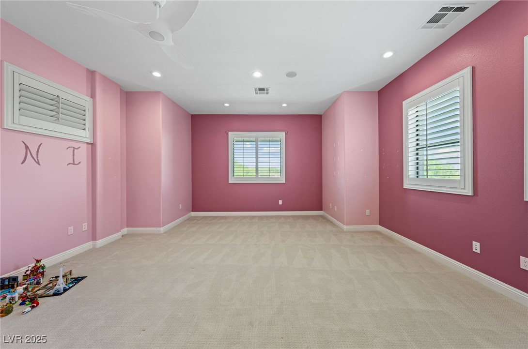 29 Soaring Bird Court Las Vegas NV 89135