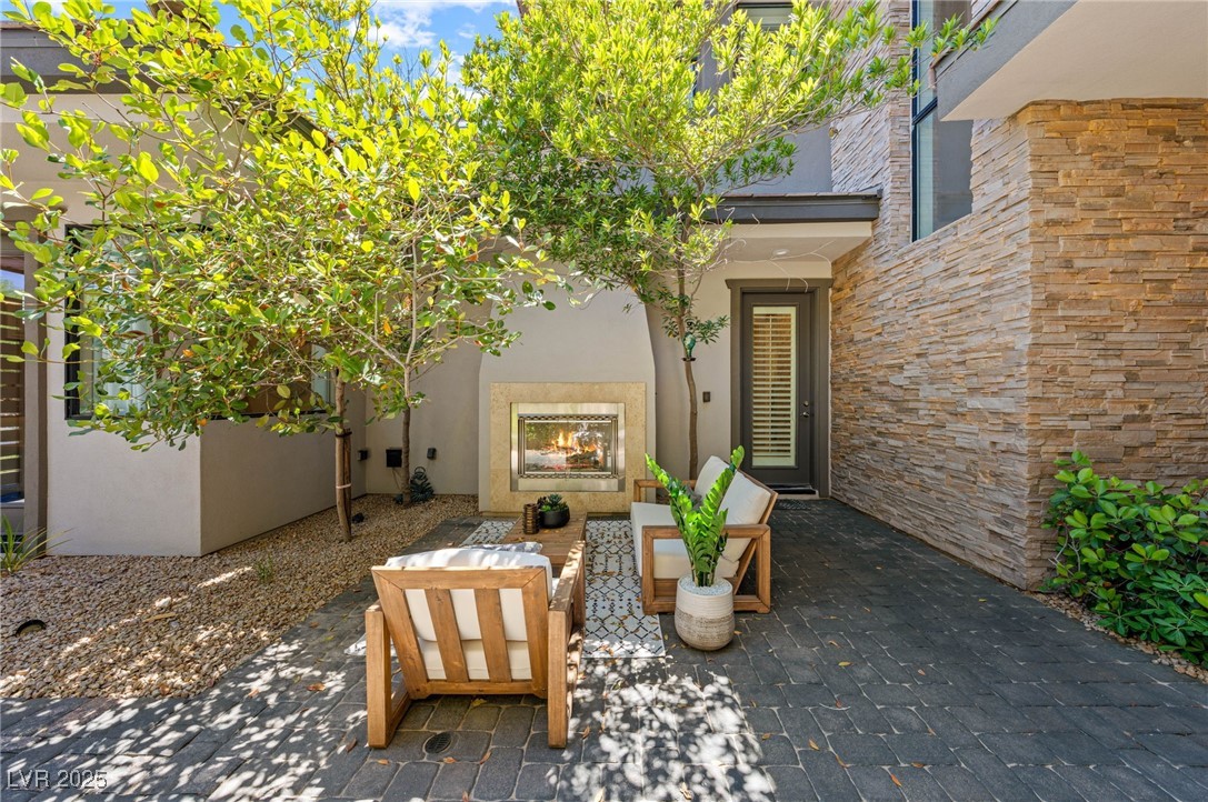 29 Soaring Bird Court Las Vegas NV 89135
