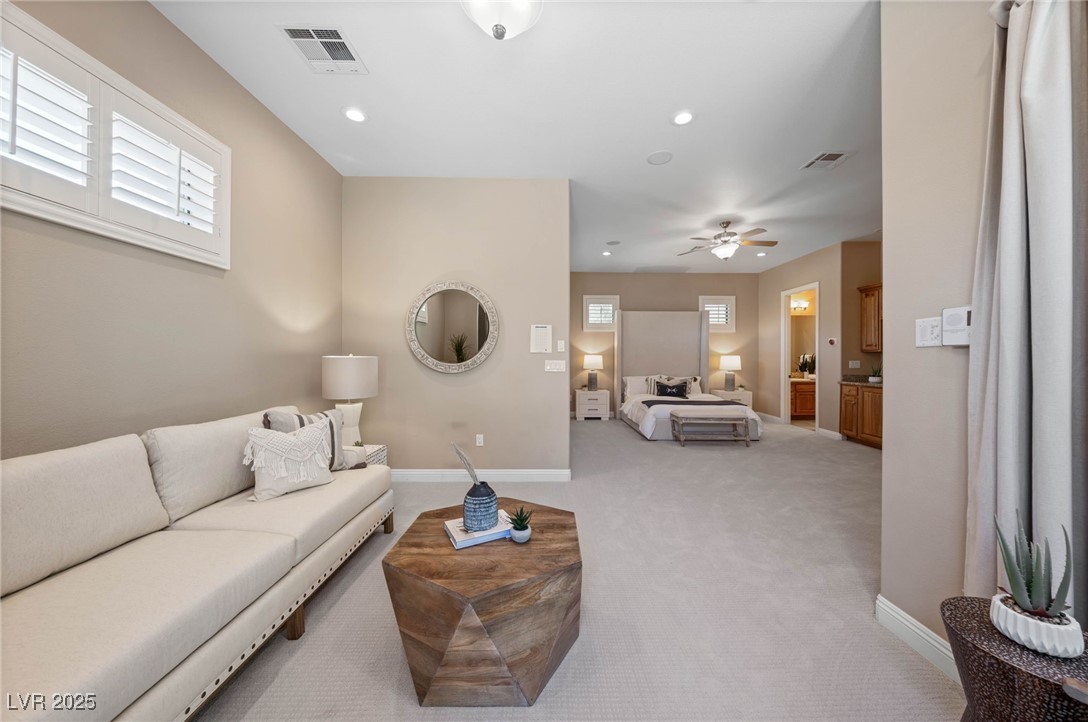 29 Soaring Bird Court Las Vegas NV 89135