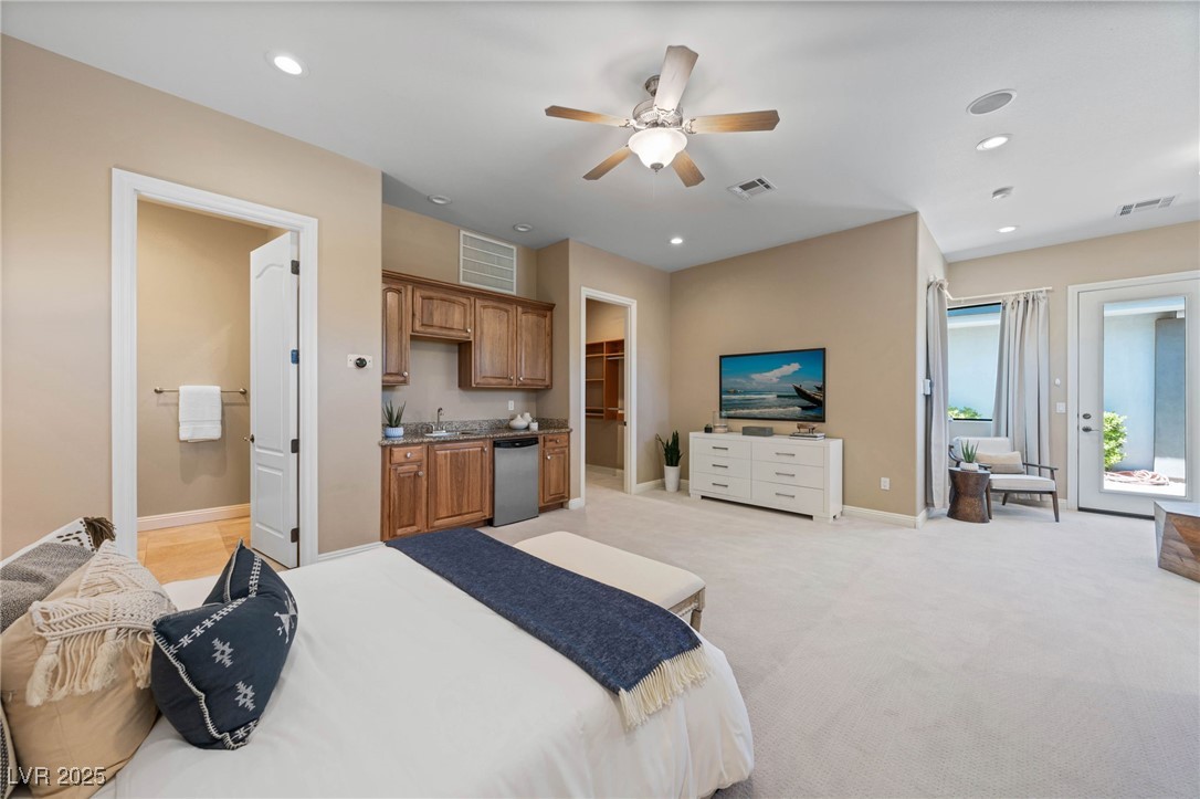 29 Soaring Bird Court Las Vegas NV 89135