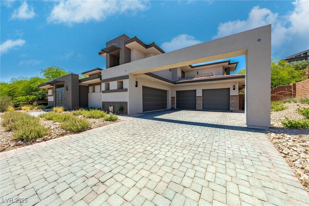 29 Soaring Bird Court Las Vegas NV 89135