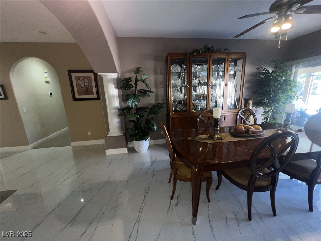 6596 Secluded Avenue Las Vegas NV 89110